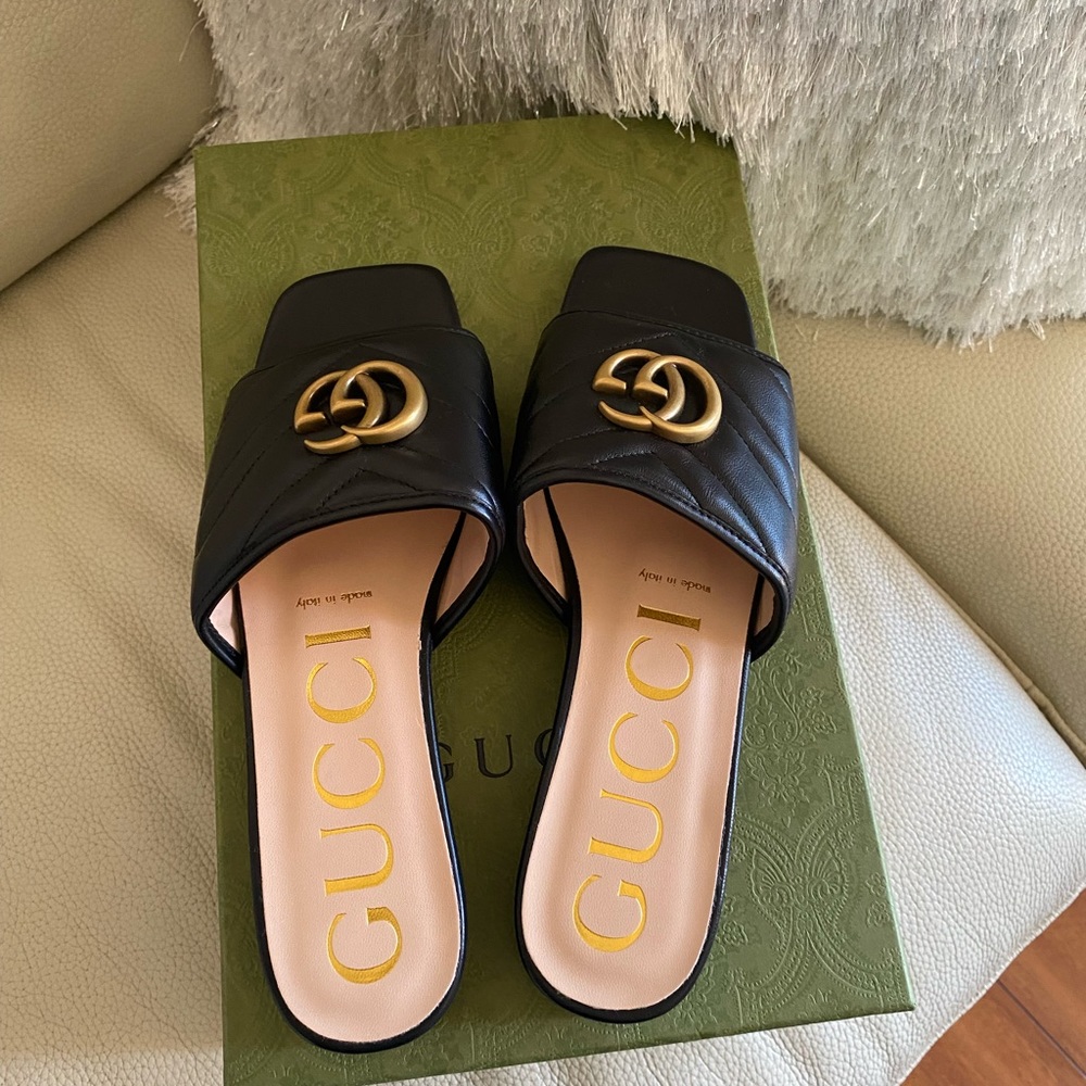 Gucci Jolie Slide Sandals